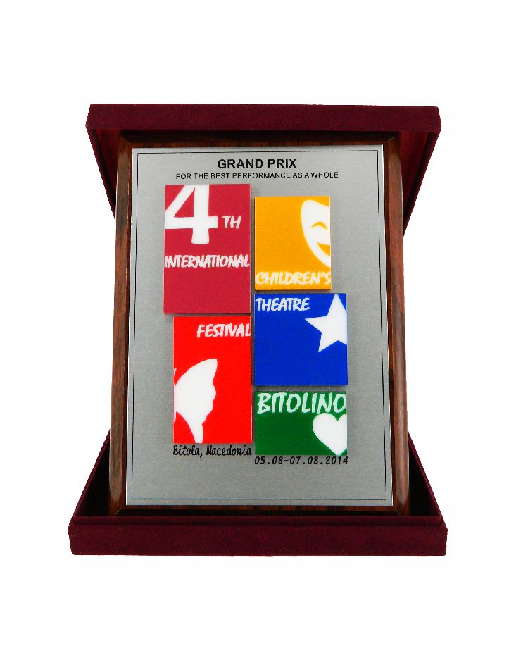 013_avers_kastrum_plaketi_statuetki_trofei_brendirani_personalizirani_unikatni_podaroci_po_naracka_poklon_deloven_podarok_jubilej